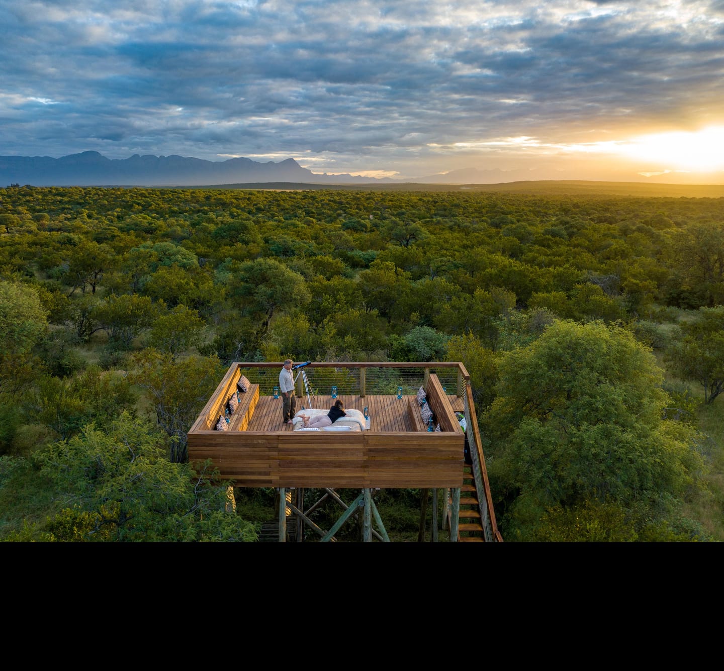 The Treetop Sleepout at Oase by 7 Star Lodges